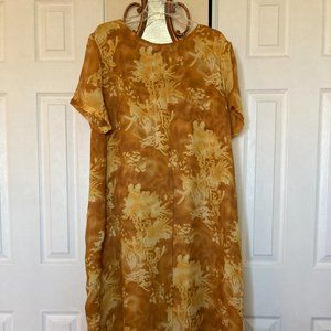 Gabrielle size 20 golden maxi shift